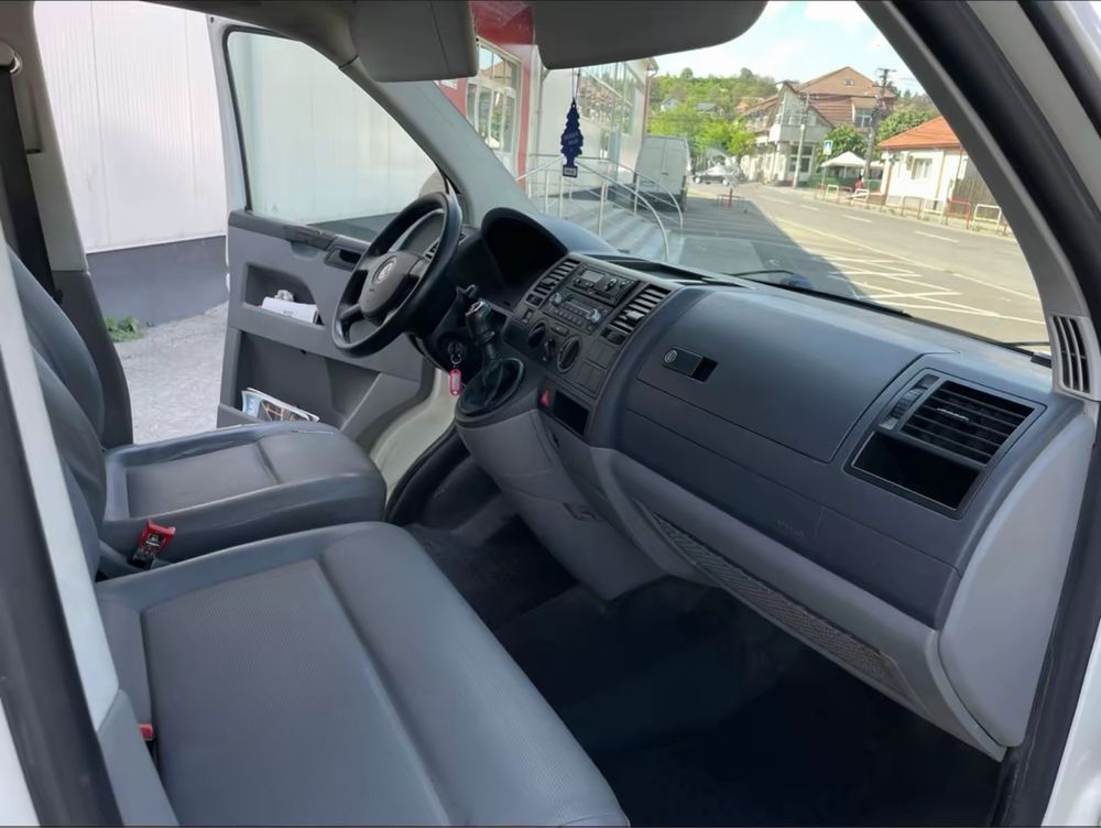 Volkswagen Transporter T5 Lada+preletă