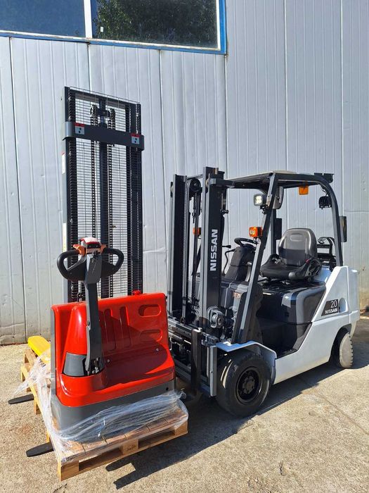 motostivuitor 2 tone stivuitor 2000 kg benzina Nissan an 2019