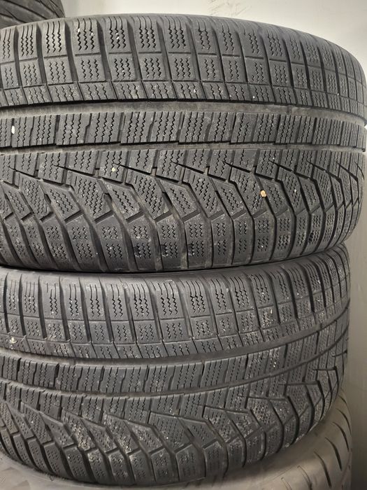 2 бр зимни 255/35/19 Hankook