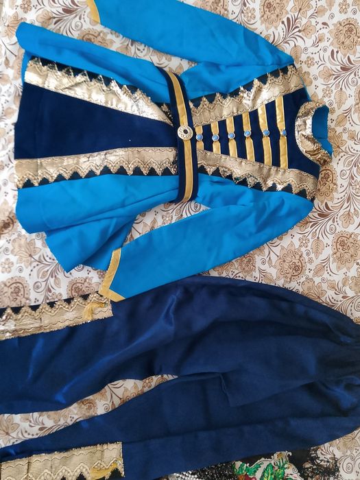 Продам национальные костюмы