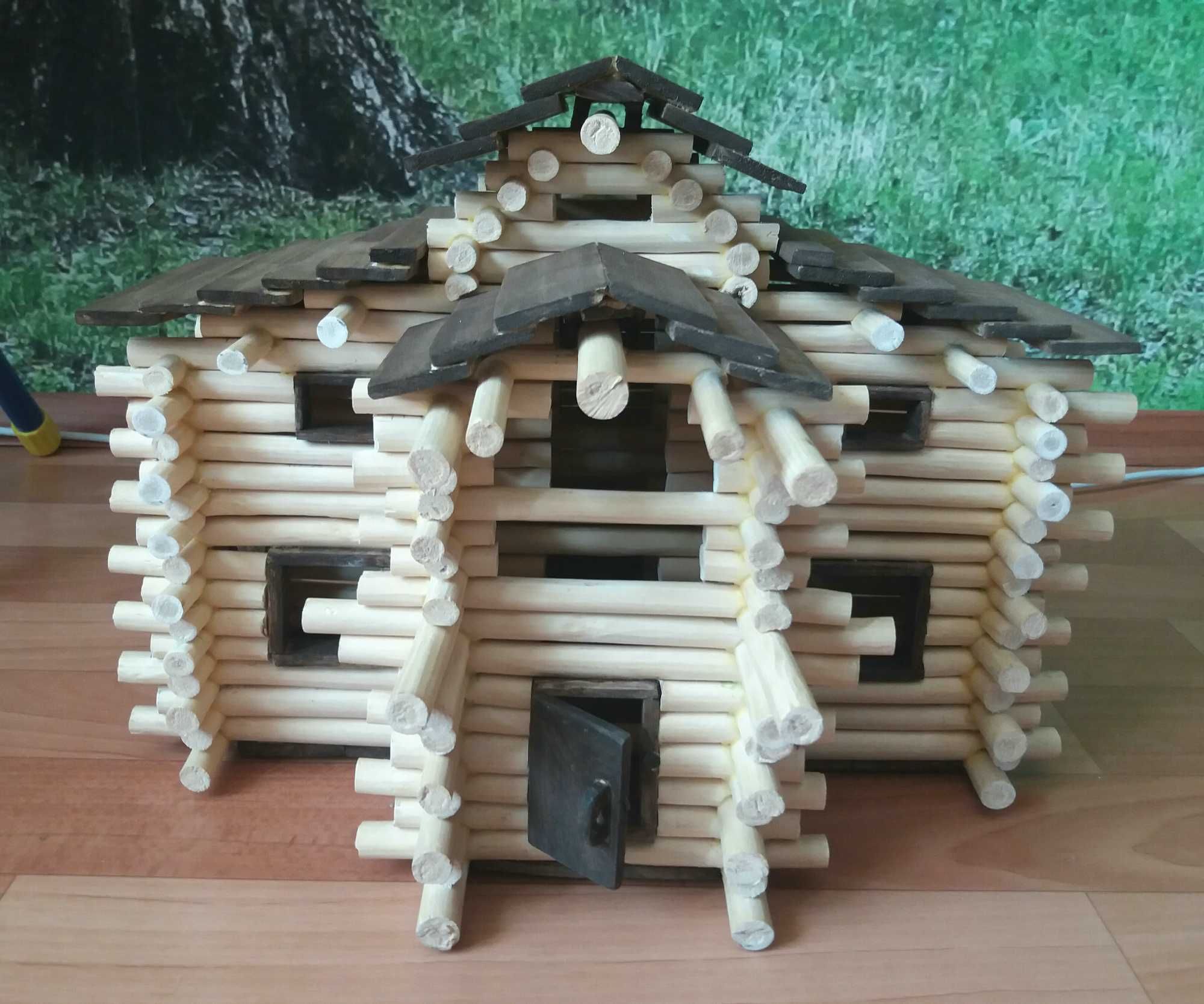 Дом деревянный сруб