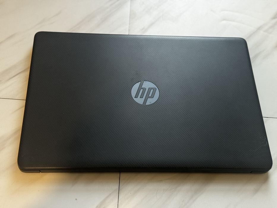 Laptop HP 250 G9 de 15.6 inch cu i7 1255U 12cpu, 512ssd, 16GB ram