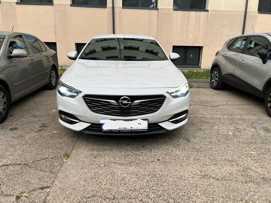 Opel Insignia Stare perfecta/ multe consumabile schimbate recent