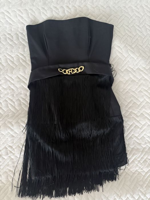 Черна корсетна парти рокля с ресни