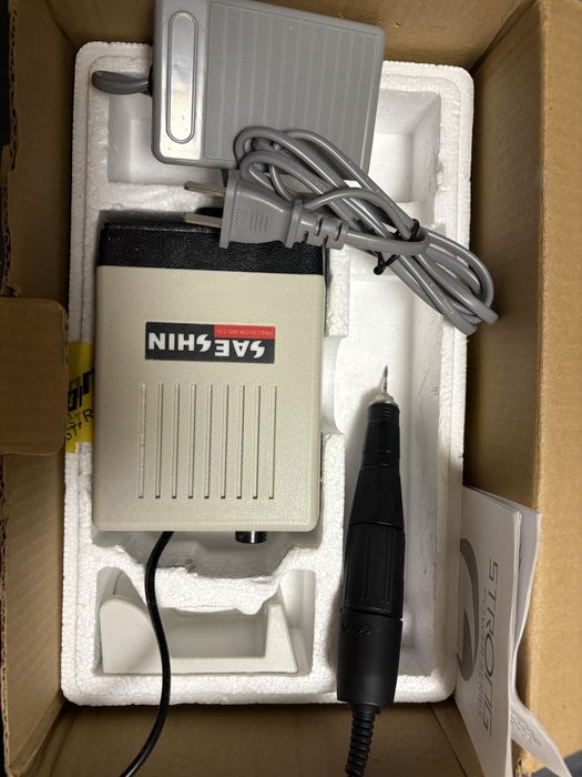 Аппарат для маникюра Strong 204