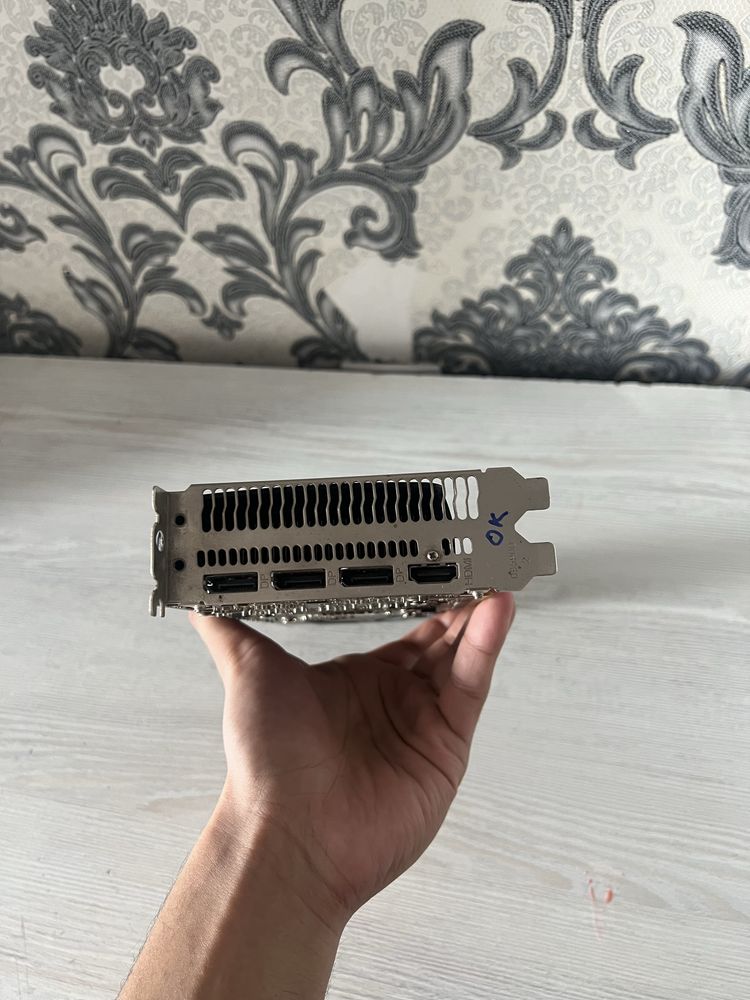 AMD RX 580 8Gb.