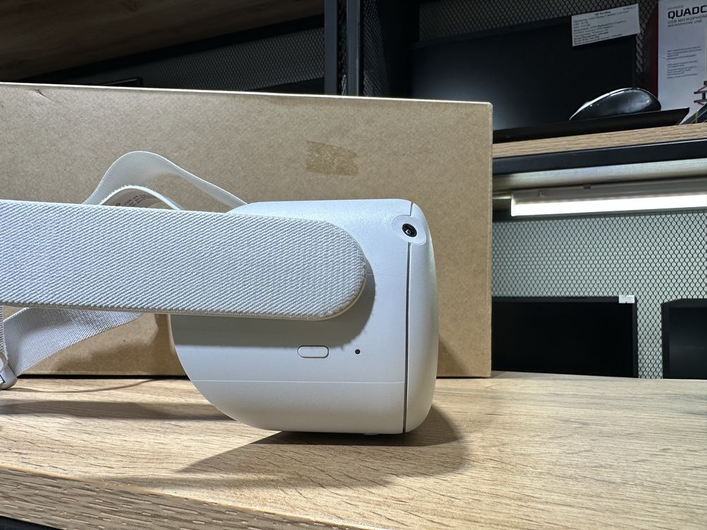 Виртуальные очки Oculus Meta Quest 2, 9822/A10
