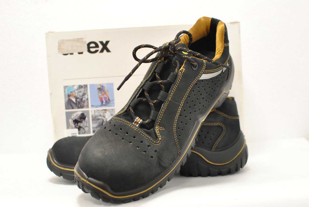 Uvex incaltaminte de piele marimea 46  (4332E16)