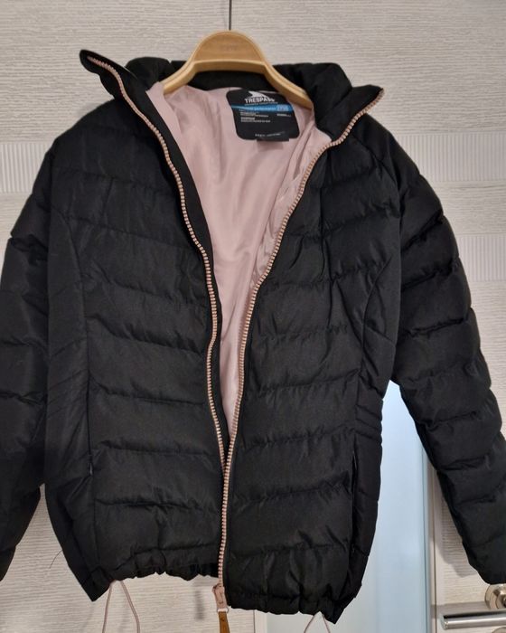 Ново яке Trespass