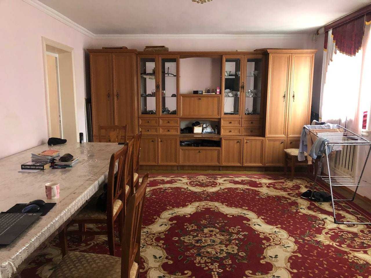 продаётся 3х комнатная квартира