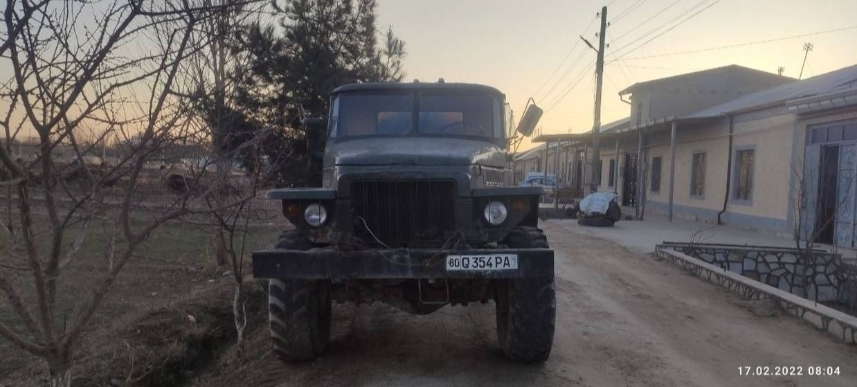 Ural vodovoz 375
