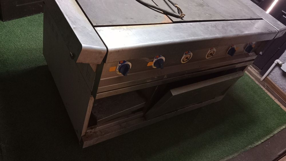 Электрическая печь (промышленная)