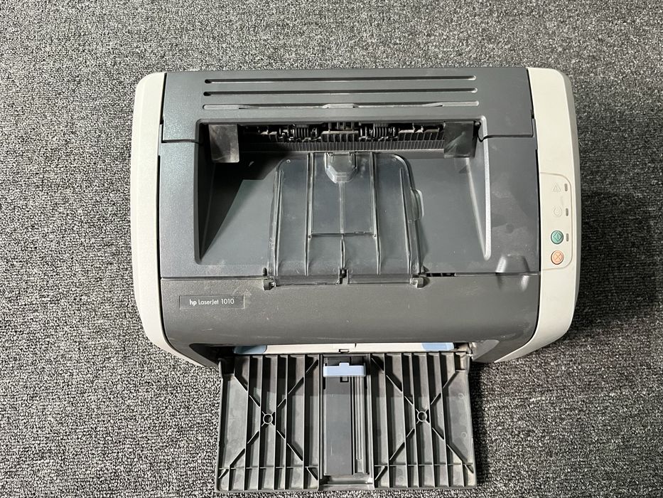 Принтер HP LaserJet 1010