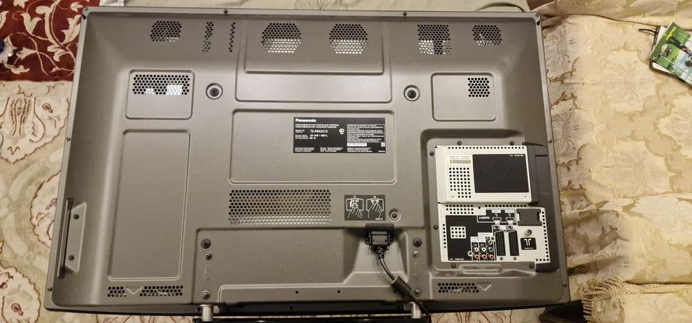 Продаётся Panasonic TX-PR42X10 — 42" плазма, не  рабочий телевизо