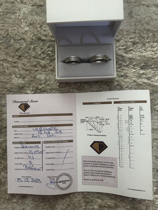 Verighete din aur alb de 14K cu diamante