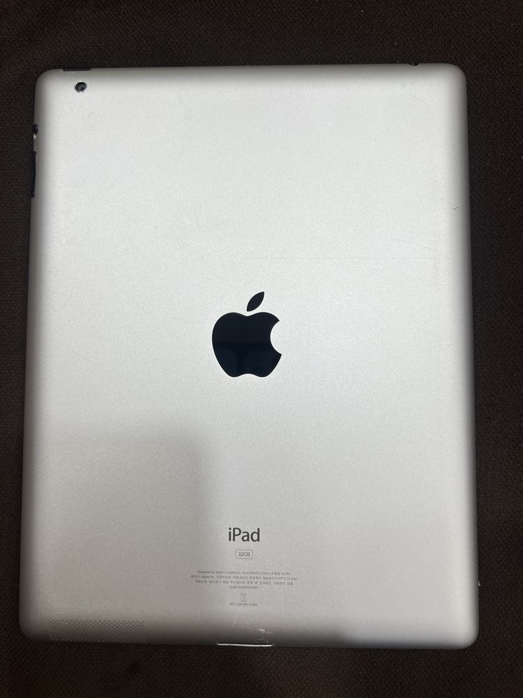 iPad 2 (32 ГБ, Wi-Fi)