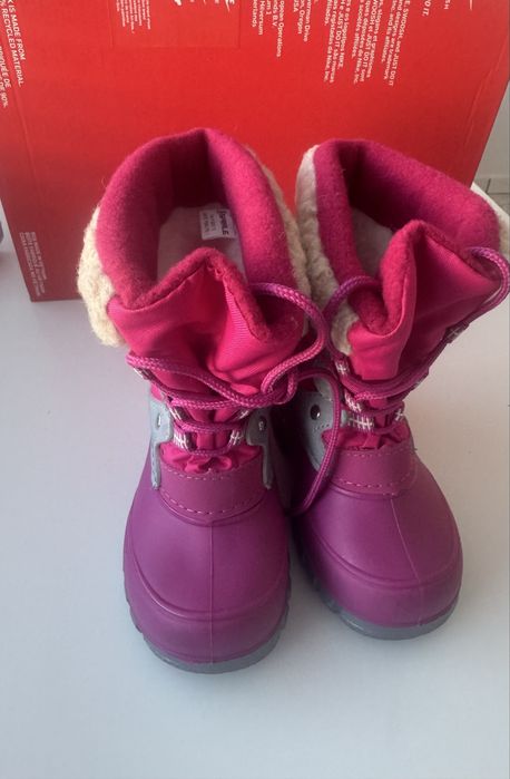 Ботушки за момиче, номер 23