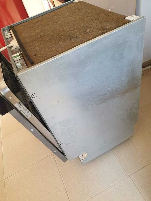 LED - Wi-Fi - Чернo Miele Auto Open Съдомиялна - Частично Вграждане