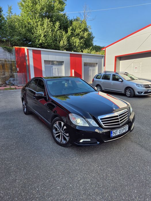 Mercedes Benz E220 an 2009 diesel automat