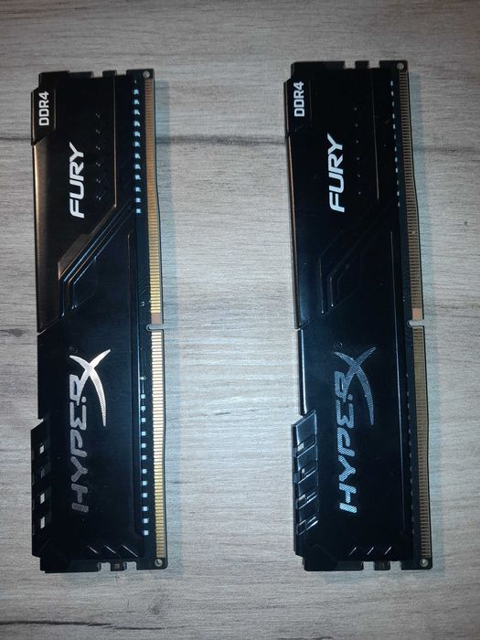 Module memorie RAM DDR4 Kingston HyperX 8 GB dual kit (2x4GB)