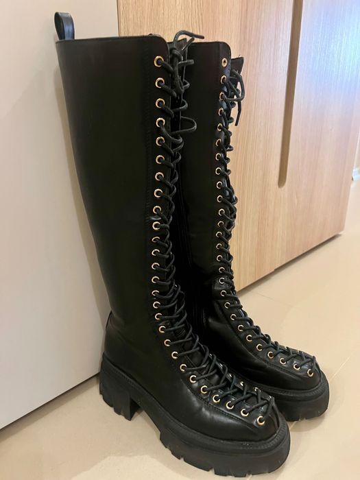 Ботуши от еко кожа с връзки и страничен цип