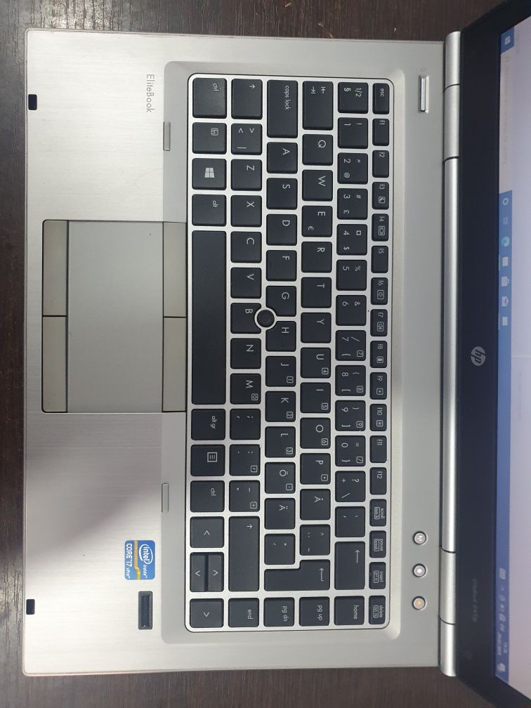 Laptop HP i7 ssd 240 gb garantie