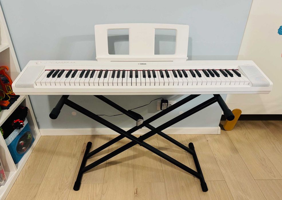 Pian Yamaha NP-35 Piaggero White si stativ clapa Gewa - in garantie