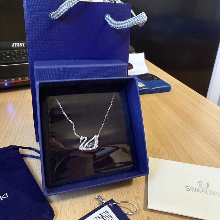 Lantisor Swarovski Model Dazzling Swan Blue