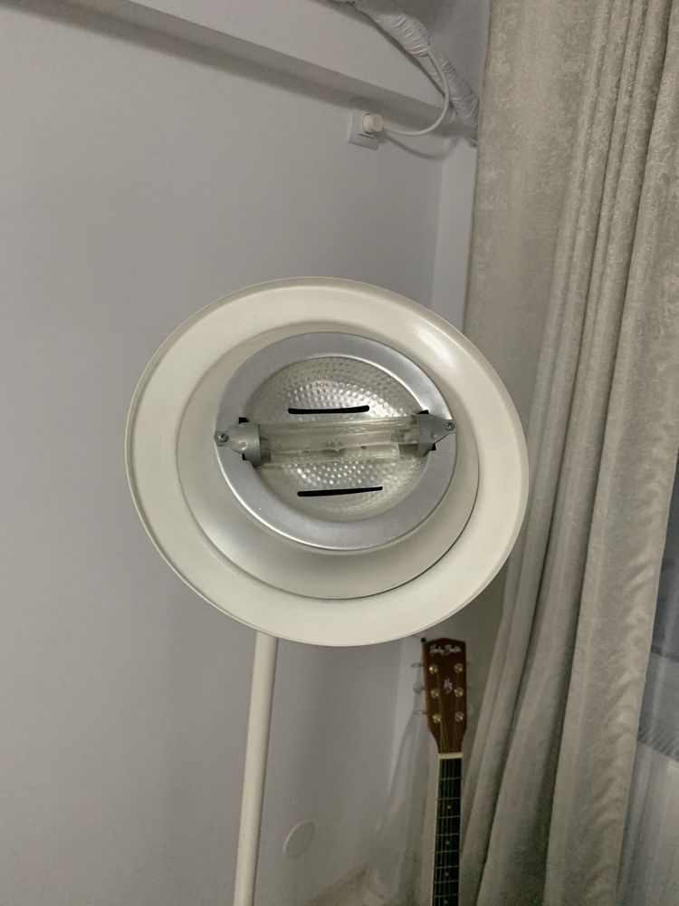 Corp Iluminat casa cu halogen pret redus 50% doar 250 de ron