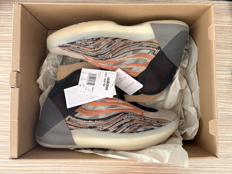 Yeezy QMTM Flash Orange