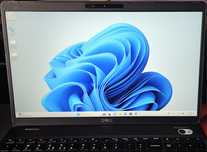 Лаптоп Dell precision 3541