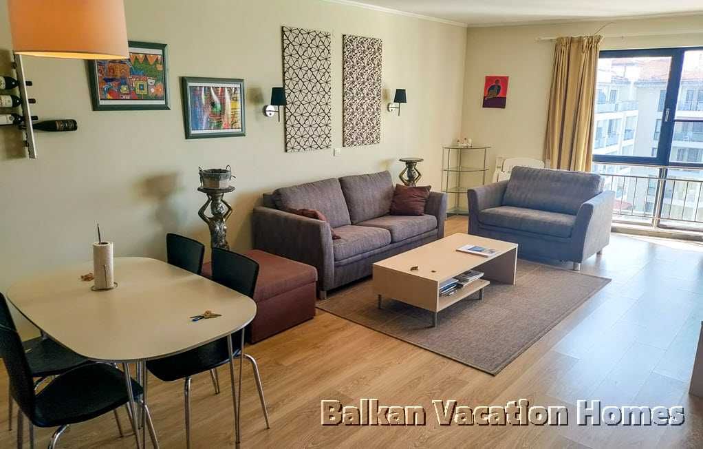 Продава се Двустаен апартамент в Бяла - 80 кв.м за 869 €/кв.м - Снимка #1