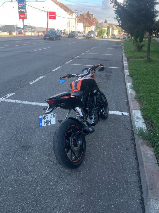 Ktm duke 125 2011