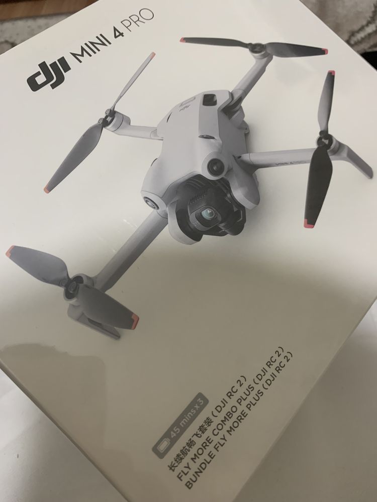 Дрон dji mini 4 pro fly more combo plus