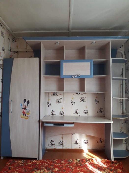 Продам детскую стенку