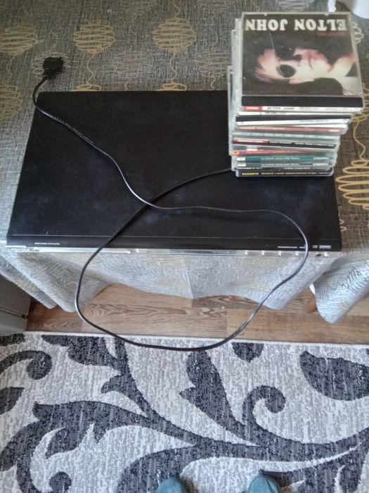 Продам плеер  фирма филипс