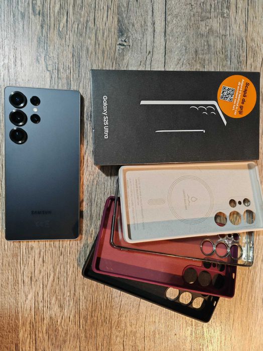 Samsung Galaxy S25 Ultra Titanium Black 512GB – în garanție