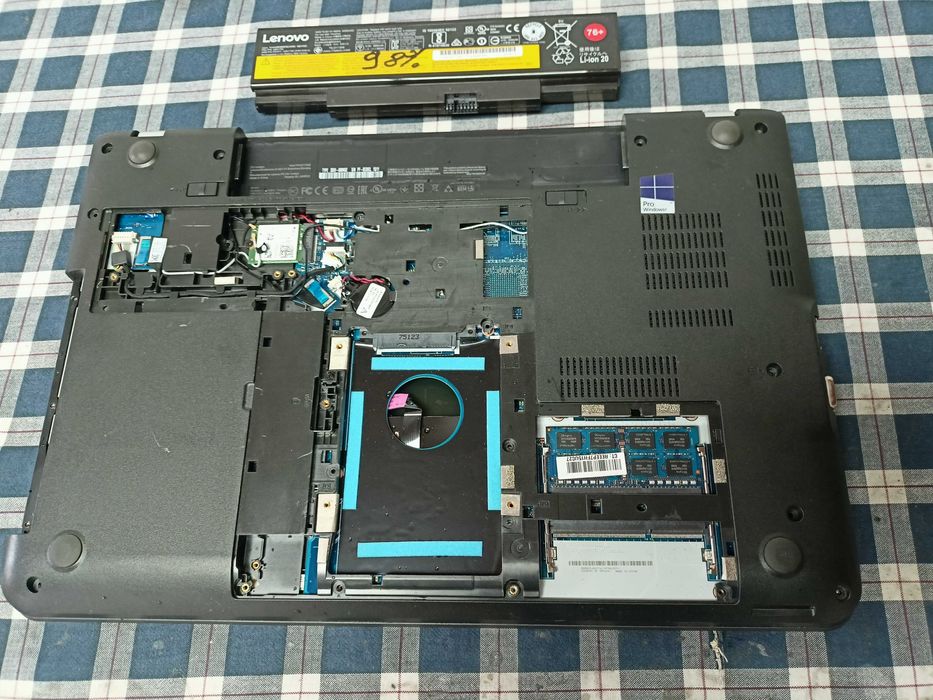 Elemente Lenovo ThinkPad E560