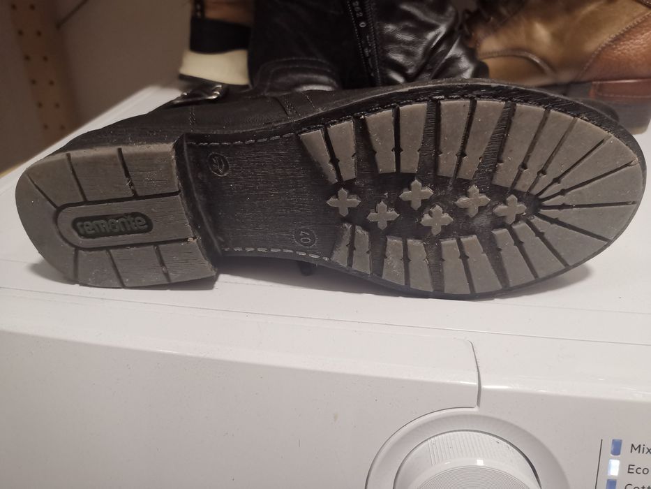 Дамски боти от естествена кожа