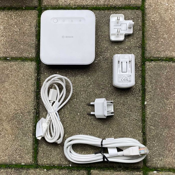 Bosch Smart Home Controller II – Smart Hub pentru Sistemul Bosch