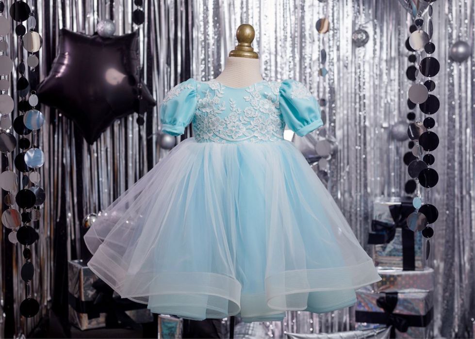 Продается детское  платье