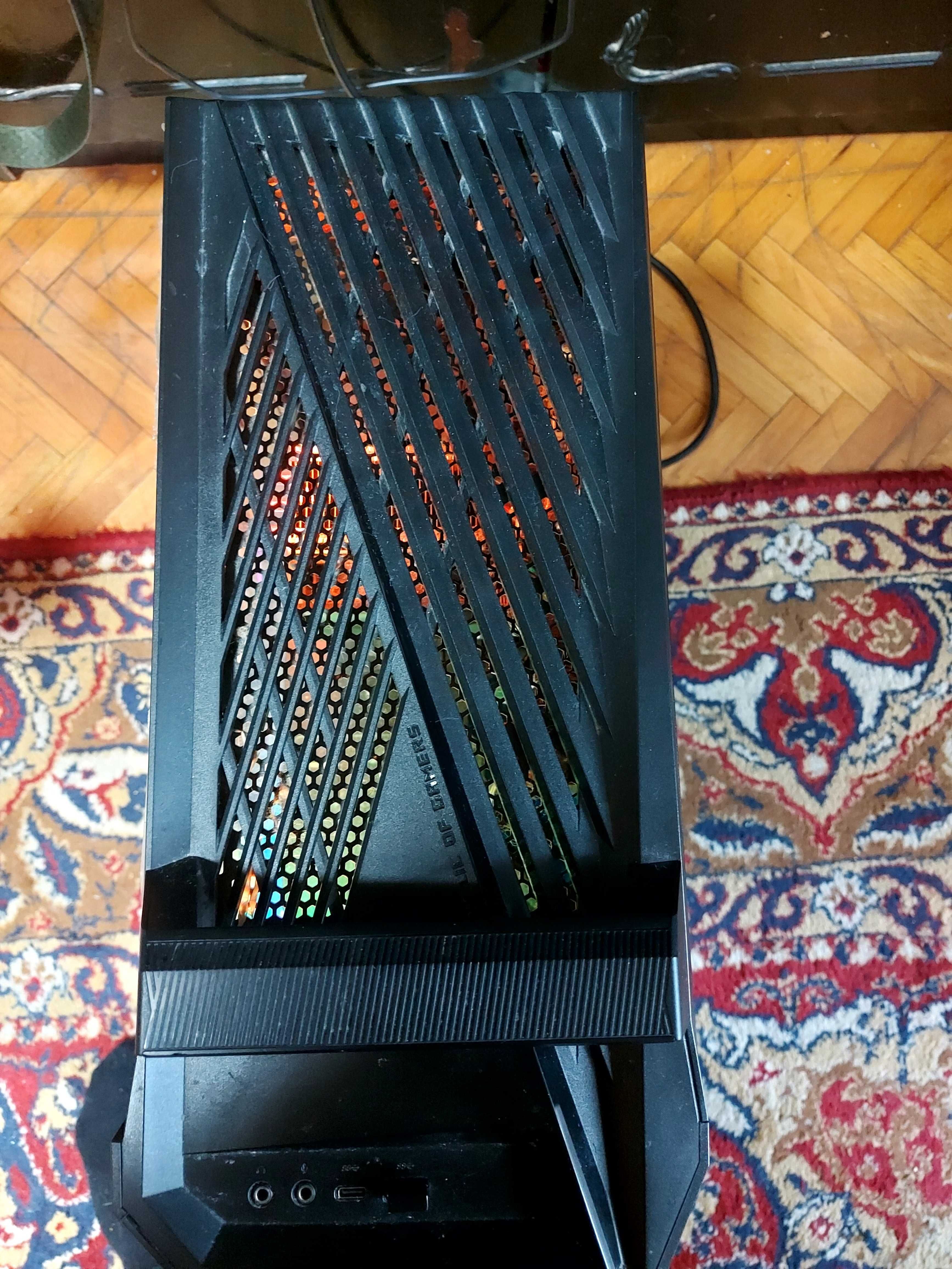 Продавам компютър Asus с видео Nvidia GeForce RTX 3070