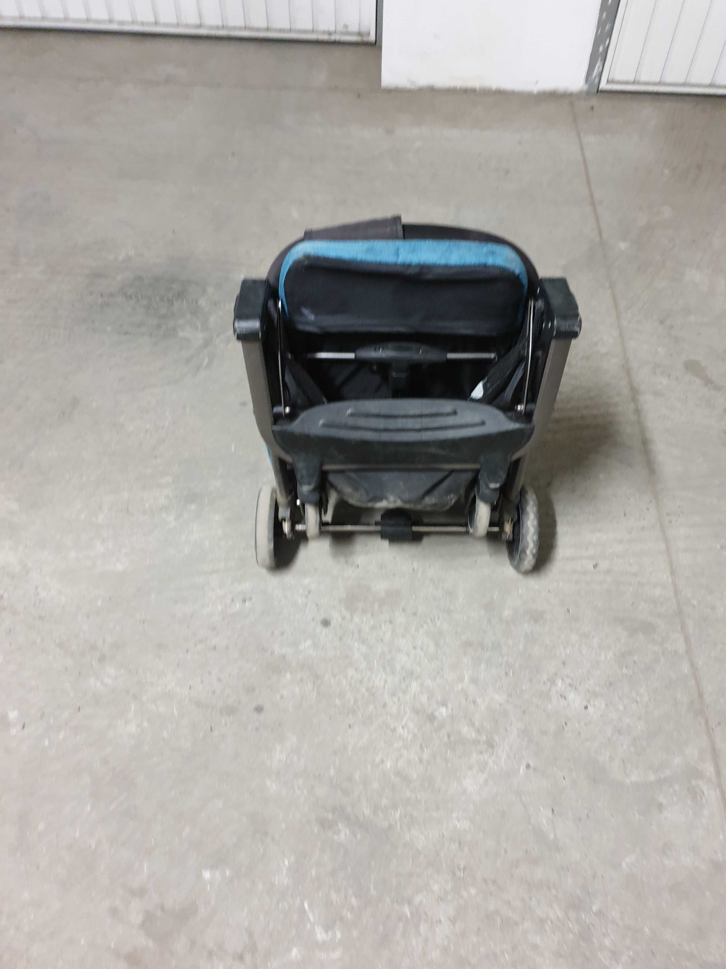 Продавам сгъваема детска количка Lorelli- FIONA