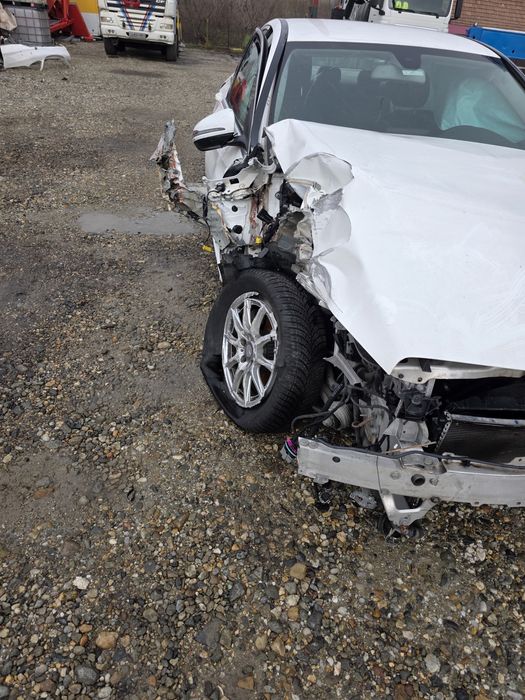 Mercedes C 180 2016 Benzina Automat Accidentat