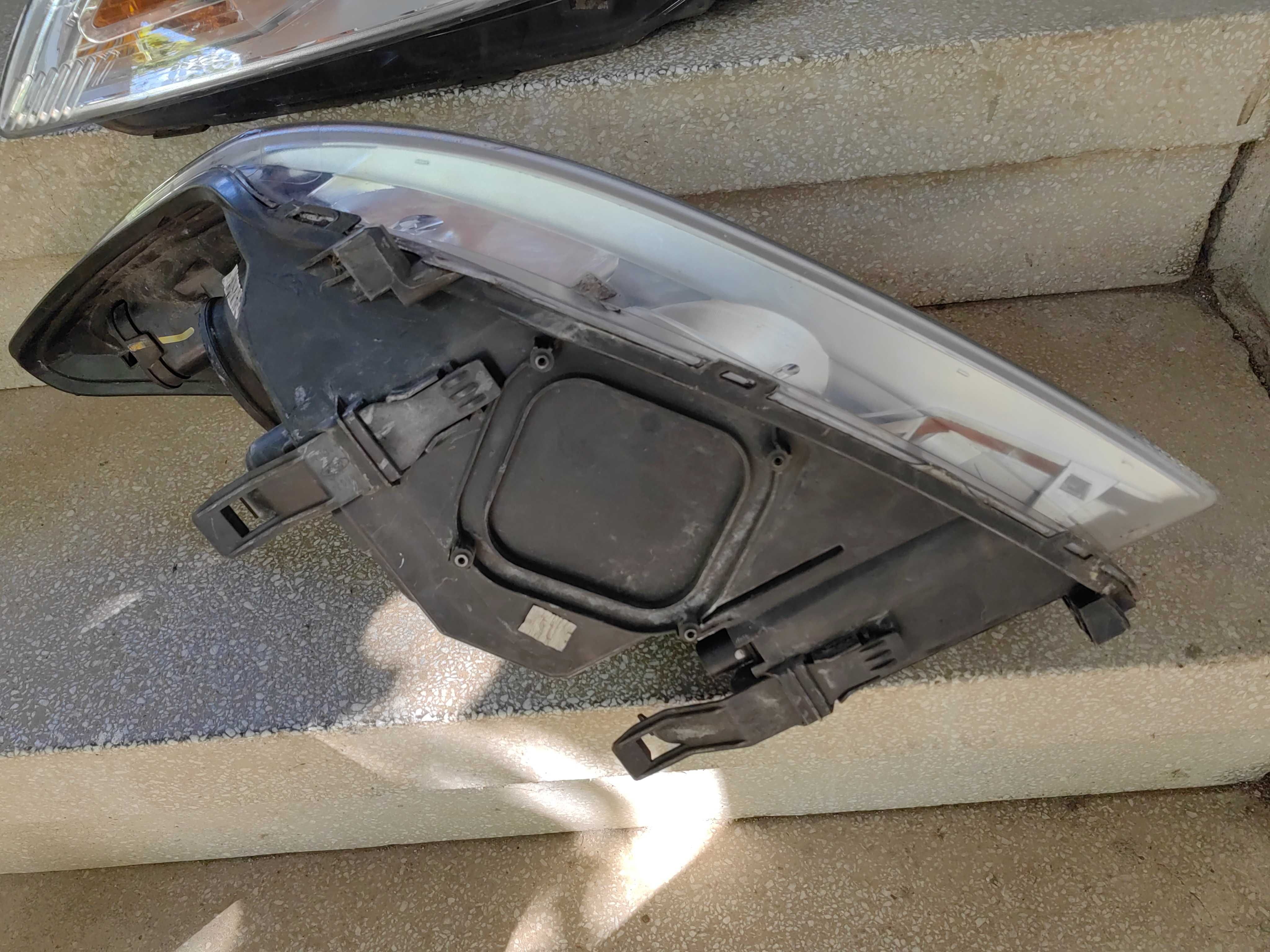Фарове Ford Focus 07-11г. / Фарове Форд Фокус Оригинални