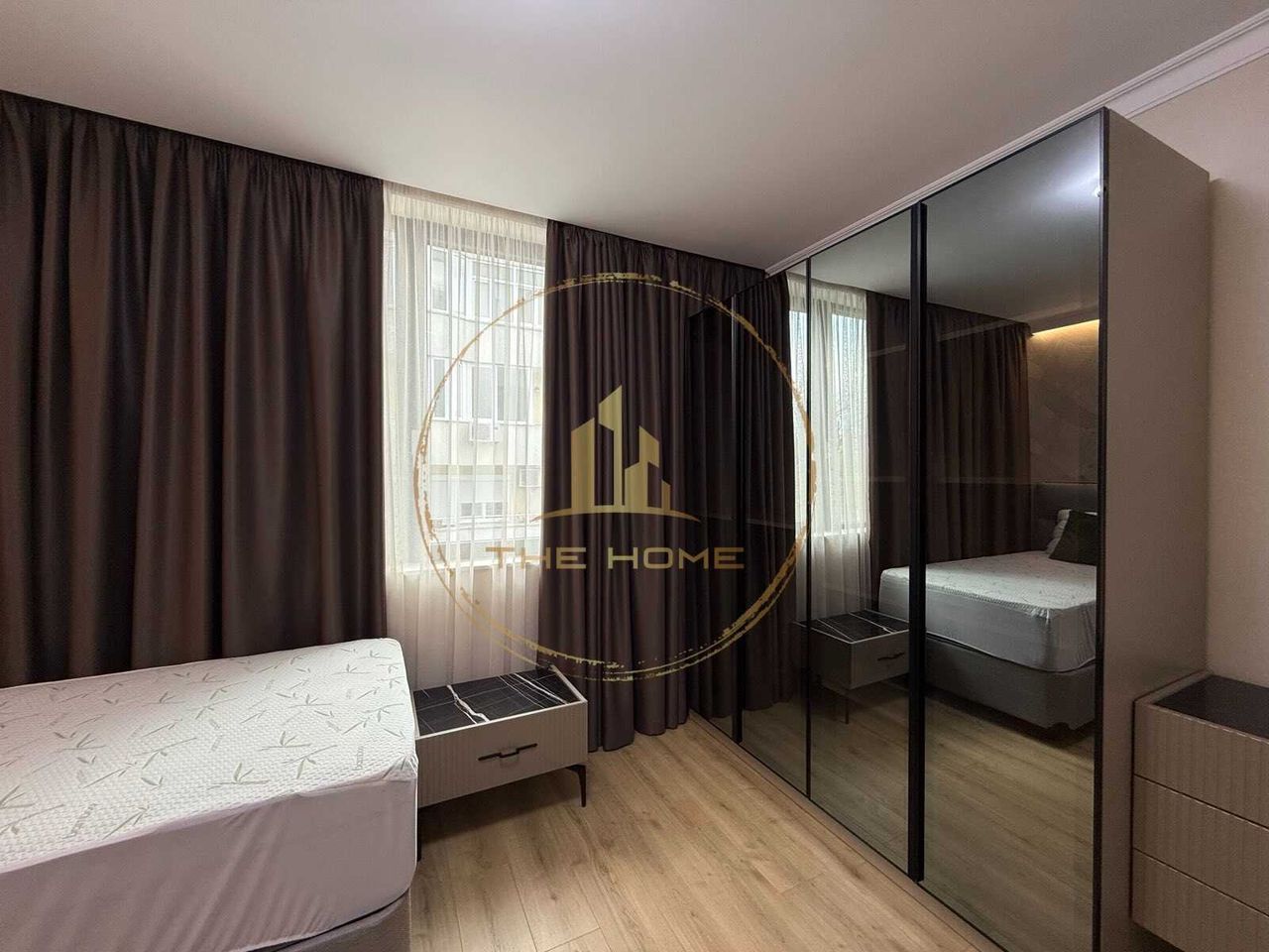 Дава се под наем Тристаен апартамент в Варна, Чайка - 109 кв.м за 1300 € - Снимка #6