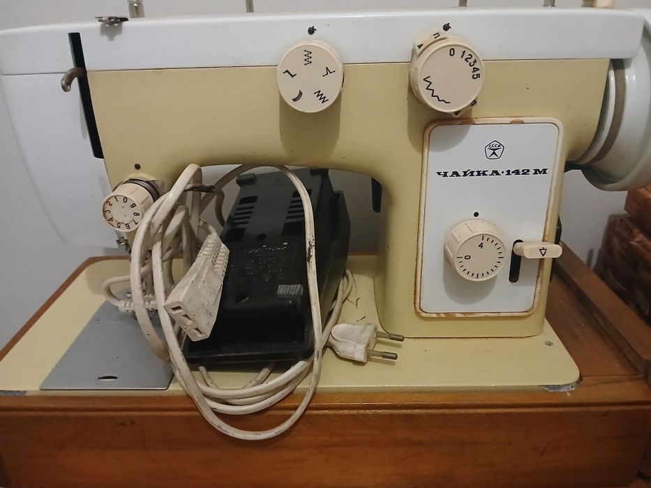 Електрическа шевна машина