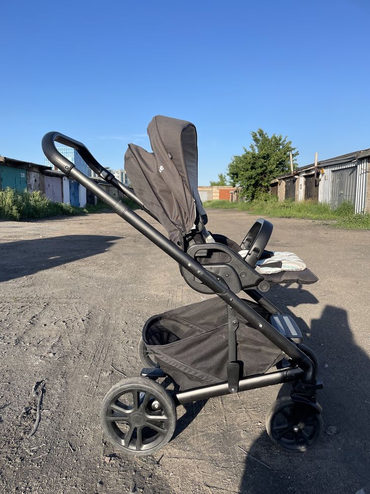 Продам коляску прогулочную Joie Chrome
