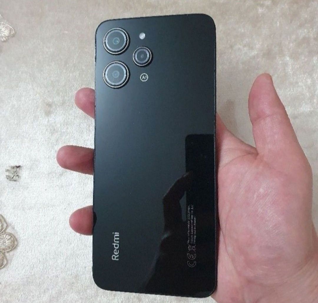 srochna Sotiladi Xiaomi Redmi 12 6/128Gb Black 4G Orginal Global