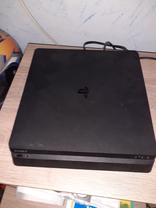 Soni ps 4 slim 400gb